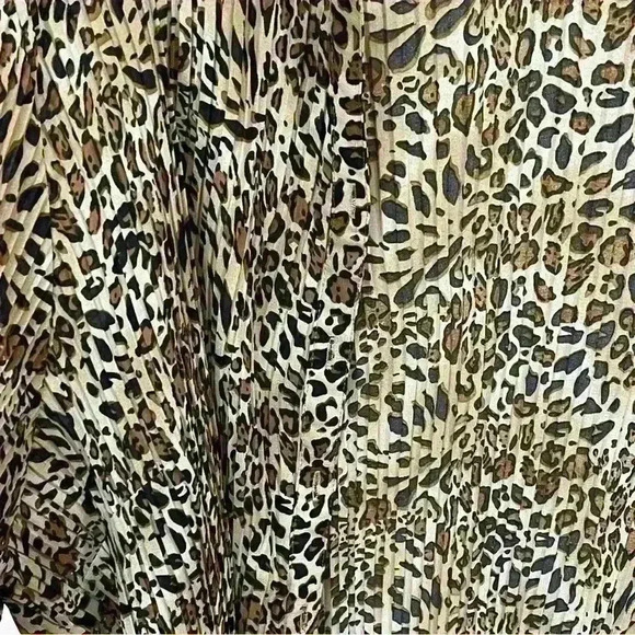 3X Cardigan Leopard-Printed Shirt - Picture 3 of 4